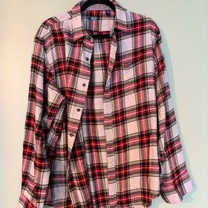 IZOD Men's Red Plaid flannel Shirt